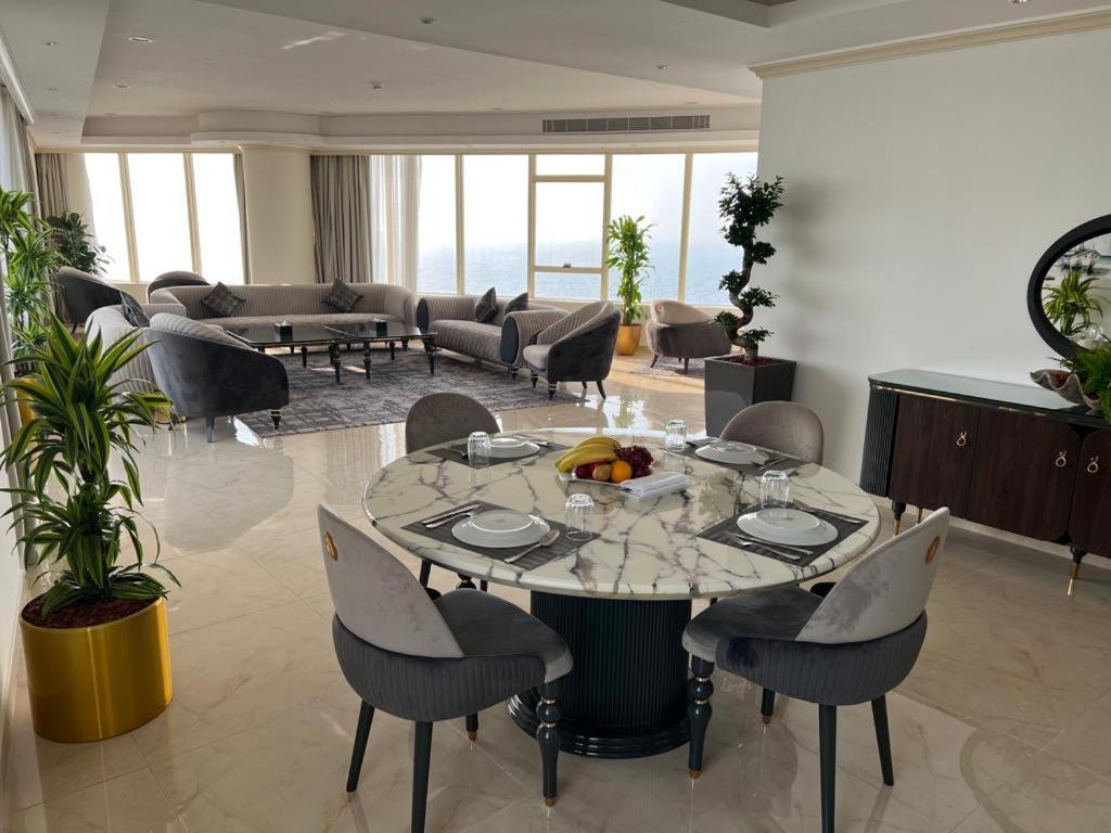 Seafront Luxury Suites Jeddah Corniche Exterior photo